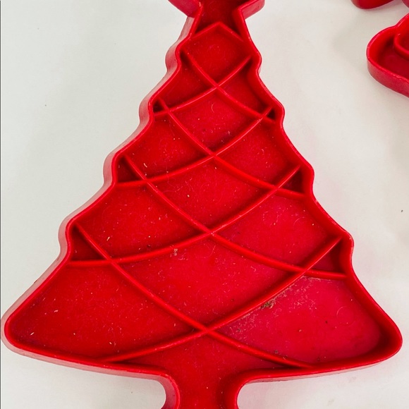 Vintage Tupperware Cookie Cutter Holiday Set Red Plastic 5 Cutters - Picture 3 of 7